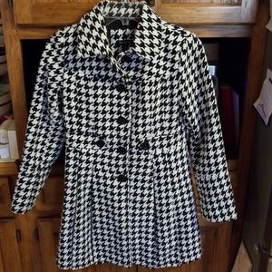 Girls Black and White Peacoat